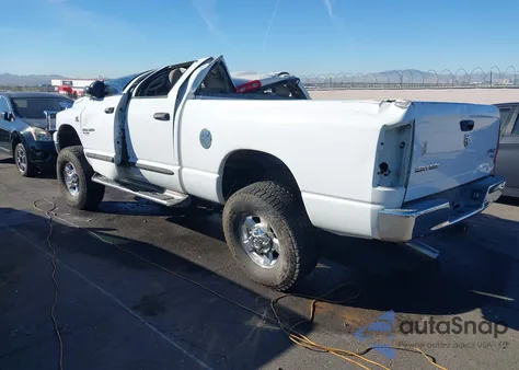 2006 Dodge Ram 3500 Slt/Trx4 Off Road/Sport z USA, uszkodzony, nr VIN 3D7LX38C26G110079